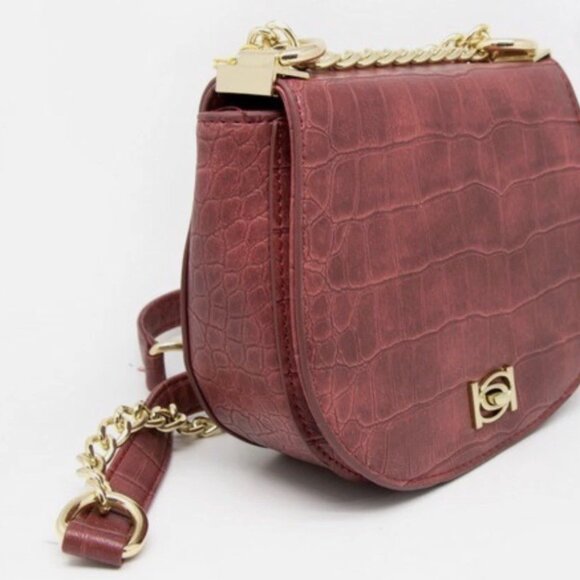 *BEBE* Michelle Mini Saddle Bag Crossbody Chain Strap Shoulder Purse - NEW - Picture 11 of 11
